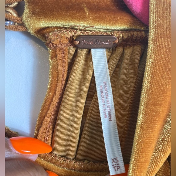 #473 Free People Dream Team Gold Velvet Lace Top size XS - Picture 5 of 11